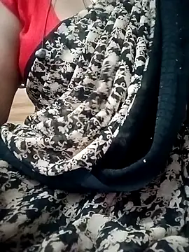 Menka_cut34 Live Chatraum