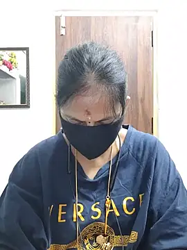Queen-Neha Ruang Obrolan Langsung