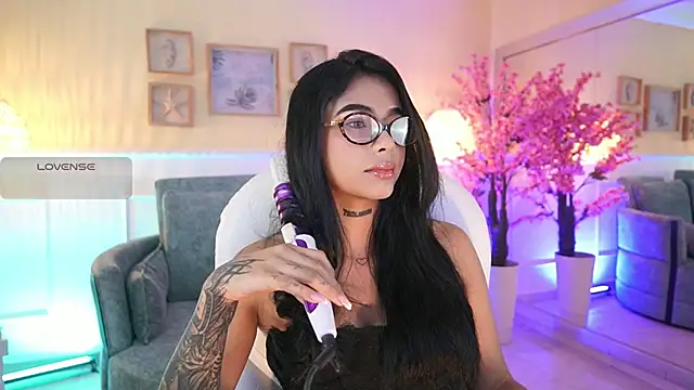 MeganLowell чат на живо