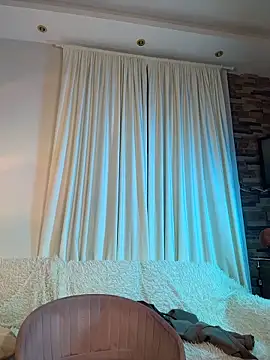 Tattitude_ live-chat rom