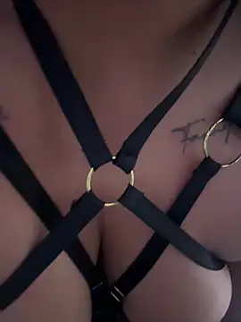 ArielleMillerr- Live Chatraum