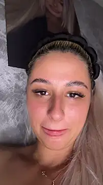 Chat ao vivo de Kylie_One