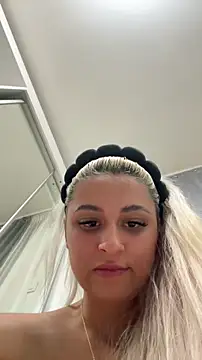 Chatroom en direct de Kylie_One