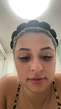 Kylie_One – live chatrum