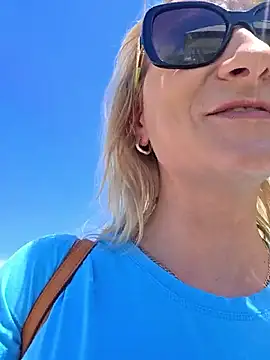Sala de chat ao vivo de KaylinJan