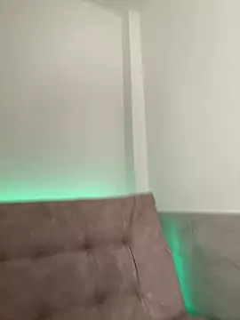Megan_Ivy Adlı Modelin Canlı Sohbet Odası