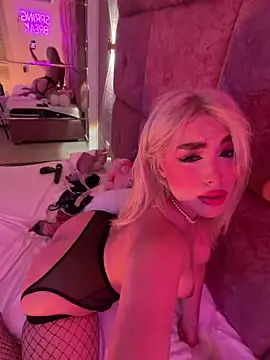 NathalieRoss1 – Naživo chatovacia miestnosť