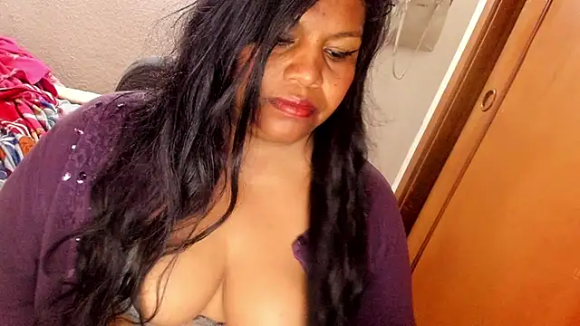 ebonycamelia 실시간 채팅방