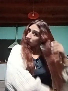 Sala de chat ao vivo de cata_bronw