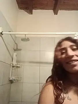 cata_bronw Adlı Modelin Canlı Sohbet Odası