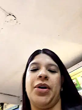 Layla-daringn Live chat-huone
