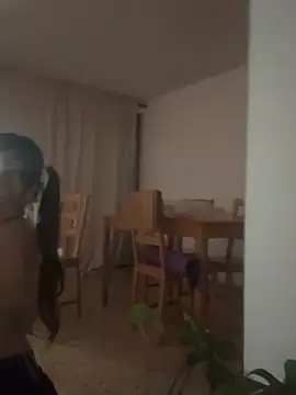 غرفة دردشة Little__Danni1 المباشرة