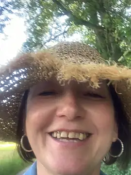 LisaHoneyLisa Live Chatraum