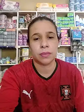 MIA-LARIOS Live Chatraum