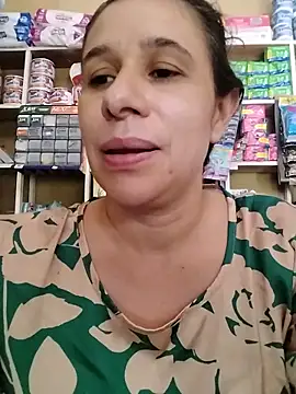 MIA-LARIOS Live Chatraum