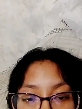 Giby_Grace's Live Chat Room