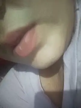 Priya_089 现场聊天室