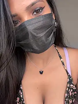 Lovely_Babiee Ruang Obrolan Langsung