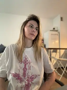 abbyxluv's Live Chat Room