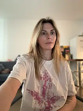 abbyxluv's Live Chat Room