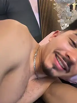 NicolaiKarav Show Live Cam Tình Dục