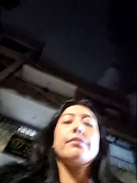 Chat ao vivo de Eveelync25_