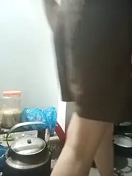 nangmo Adlı Modelin Canlı Sohbet Odası