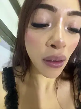 DAKOTA_SAKURA Live Chatraum