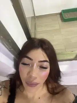 DAKOTA_SAKURA Cameră chat live