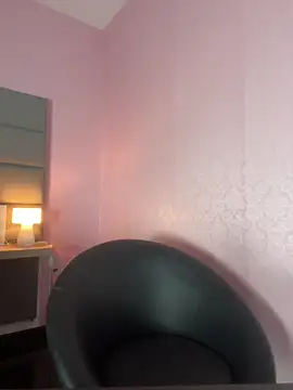 DAKOTA_SAKURA élő chatszobája