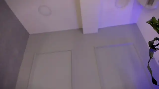 alejandrarojas_ Adlı Modelin Canlı Sohbet Odası