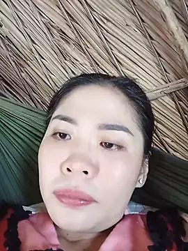 __Halen__ Cameră chat live