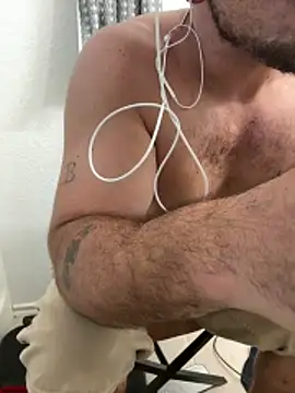 2addictivelyhorny Live Chatraum