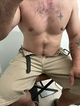 Chat soba uživo modela 2addictivelyhorny