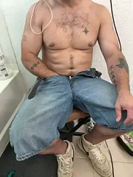 2addictivelyhorny чат на живо