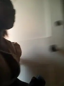 Ciara-Mia Live Chatraum
