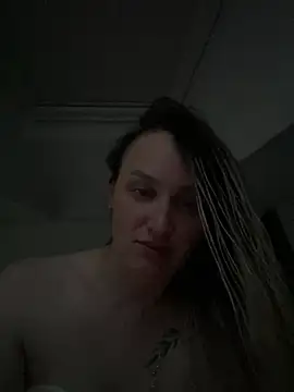 TomilaSi – live chatrum