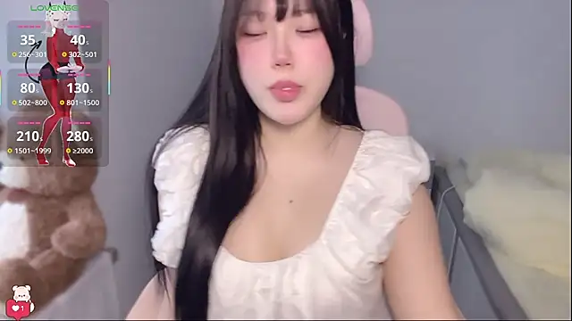 Huini_ Live Chatrum