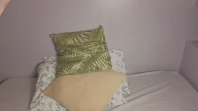 Chat soba uživo modela amyvans_
