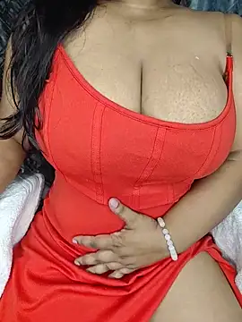 Онлайн чат Curvy_Pooja