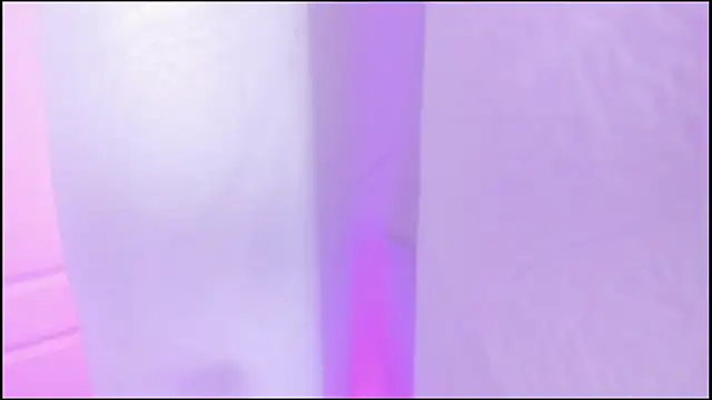 TiinaJonus_ Live Chatraum