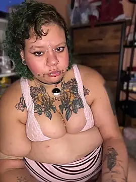 DivineBBWPoison Live Chatrum