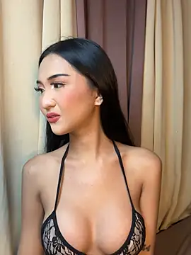 Diannellove webkamerás műsora