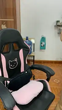 Mochi_11 Live Chatraum