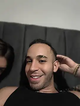 GreekgodsHAZARCAN Adlı Modelin Canlı Seks Kamerası Şovu
