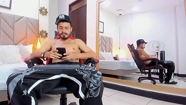 MatthewCullen Cameră chat live
