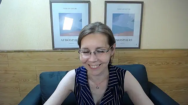 Živá kamerová sex show DaisyEdit