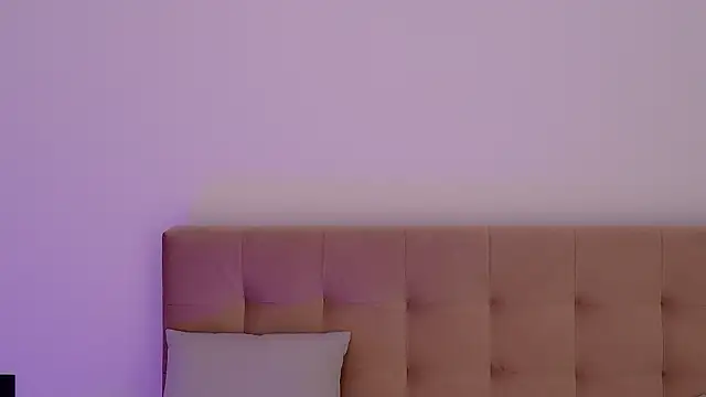 monaxxx_ Live chatroom