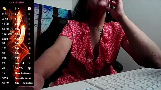 Whisperingfire – Naživo XXX chat
