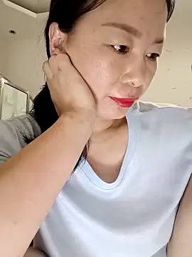 mimi2052n Live chat-huone